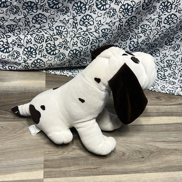 1984 pound puppies stuffed toy - Picture 3 of 10